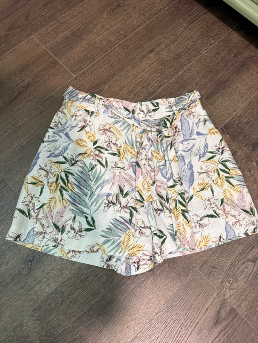 Dalia Pastel Floral Tie-Waist Shorts - Green, Yellow, Pink